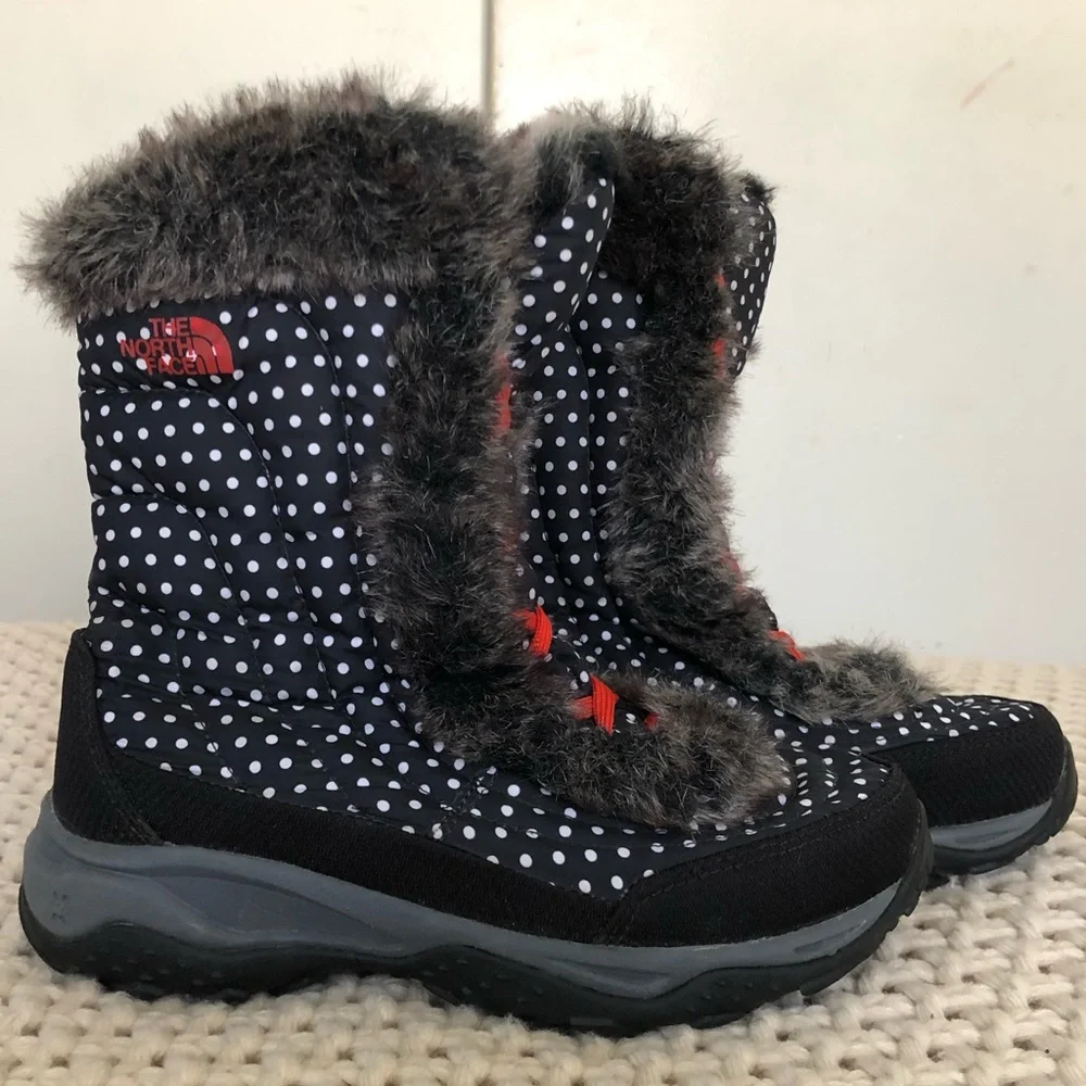 The North Face Nuptse Fur II Boots - Picture 5 of 12